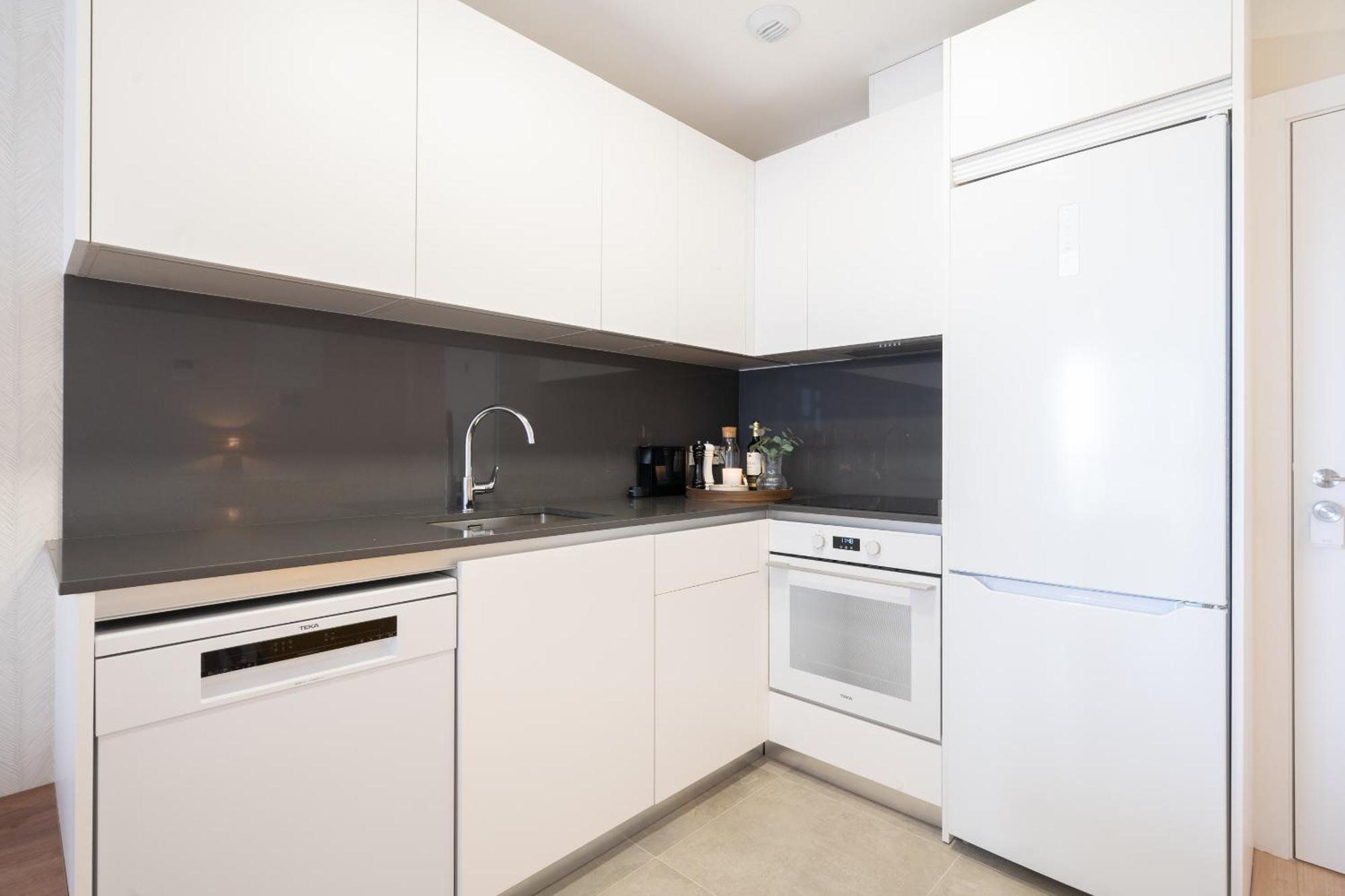 Xpce Urban 2 Skyline Parking Free Malaga